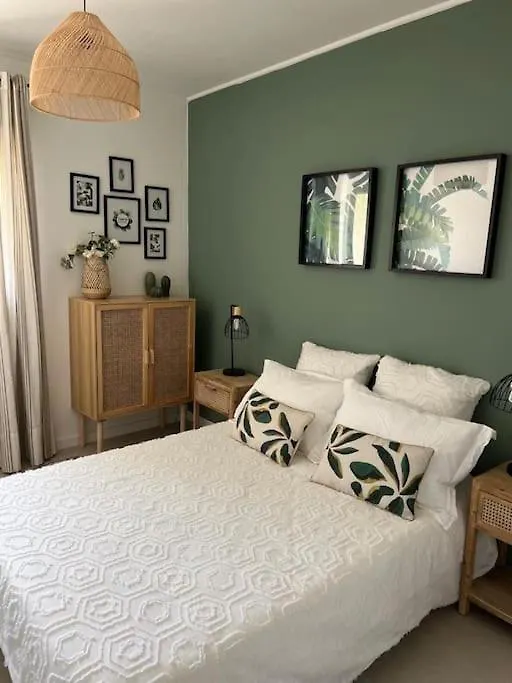 Au Mas Des Glycines - Gite La Tropezienne - 5 Personnes Camaret-sur-Aigues Appartement